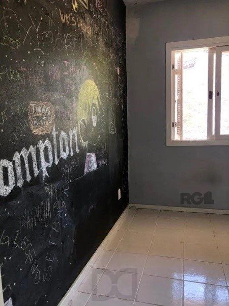 Vende-se casa estilo sobrad, no formado de 2 residencias independentes, 4 quartos com 1 suíte e 2 vagas - 208m² - Vila Ipiranga — foto 14