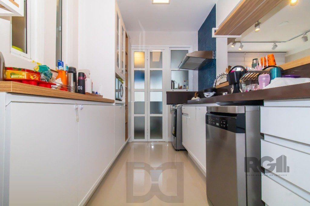Vende-se belo apartamento a 2 quadras do Parcão, 3 quartos com suíte e vaga coberta - 110m² - Auxiliadora — foto 4