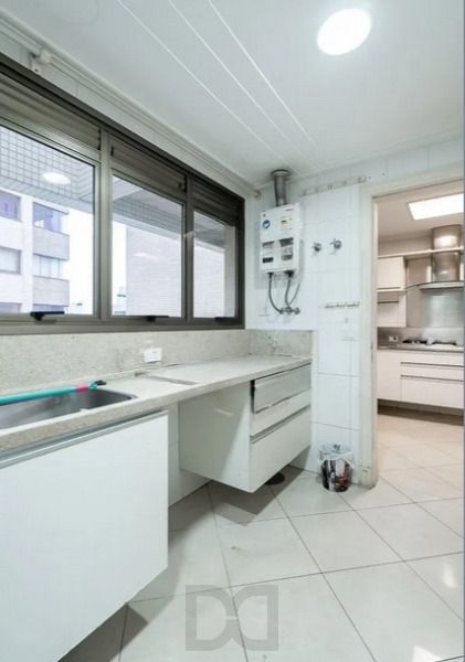 Apartamento 3 suítes, 301m², 4 vagas, semi-mobiliado – Bela Vista — foto 17