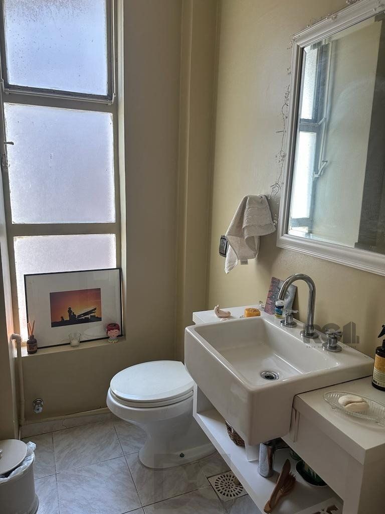 Apartamento 3 dormitórios, 1 suíte, 1 vaga - 110,58m² no Bairro Floresta — foto 8