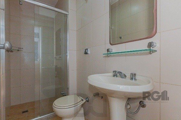 Vende-se luxuoso apartamento 3 quartos c/ suíte, dependência de empregada, gabinete, 2 vagas cobertas - 283m² - Moinhos de Vento — foto 38