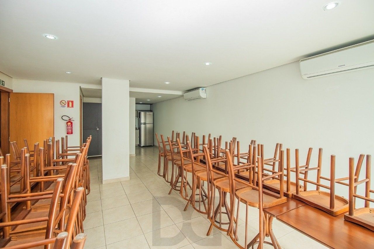 Apartamento com 70m², 2 dormitórios, 1 suíte, 1 vaga no bairro Higienópolis em Porto Alegre — foto 13