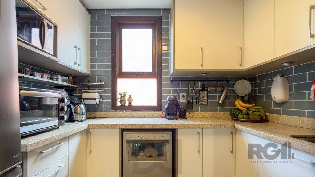 Vende-se ampla casa em condomínio com 3 dorm sendo 2 suítes, com 2 vagas e terraço - 200m² - Vila Assunção — foto 23