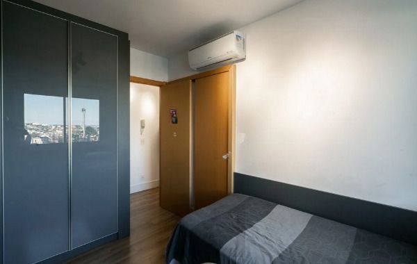 Vende-se amplo apartamento com 3 suítes, 126m² e 2 vagas - Petrópolis — foto 23