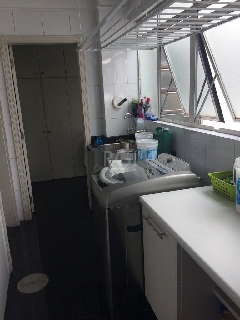 Cobertura para Venda - 248m², 3 dormitórios, sendo 1 suites, 2 vagas - Mont Serrat — foto 18