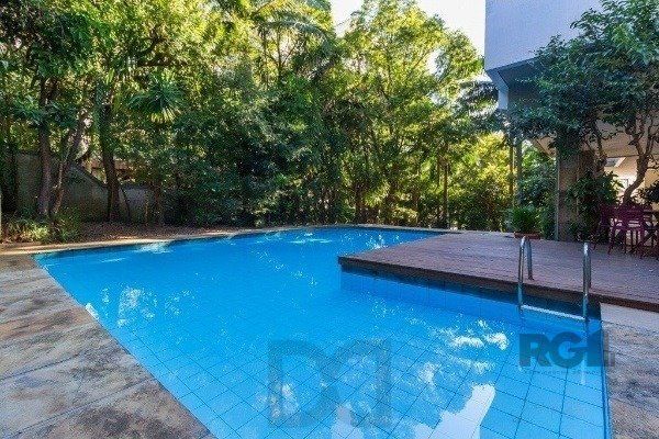 Vende-se amplo apartamento 3 quartos c/ suíte, 2 vagas, living com sacada e vista - 139m² - Auxiliadora — foto 35