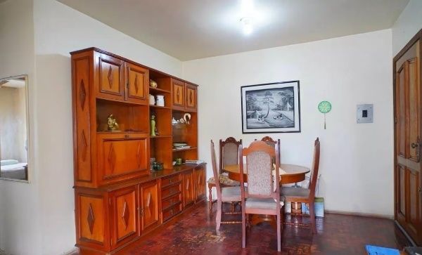 Vende-se apartamento com 2 quartos, e 1 vaga – Passo da Areia — foto 2