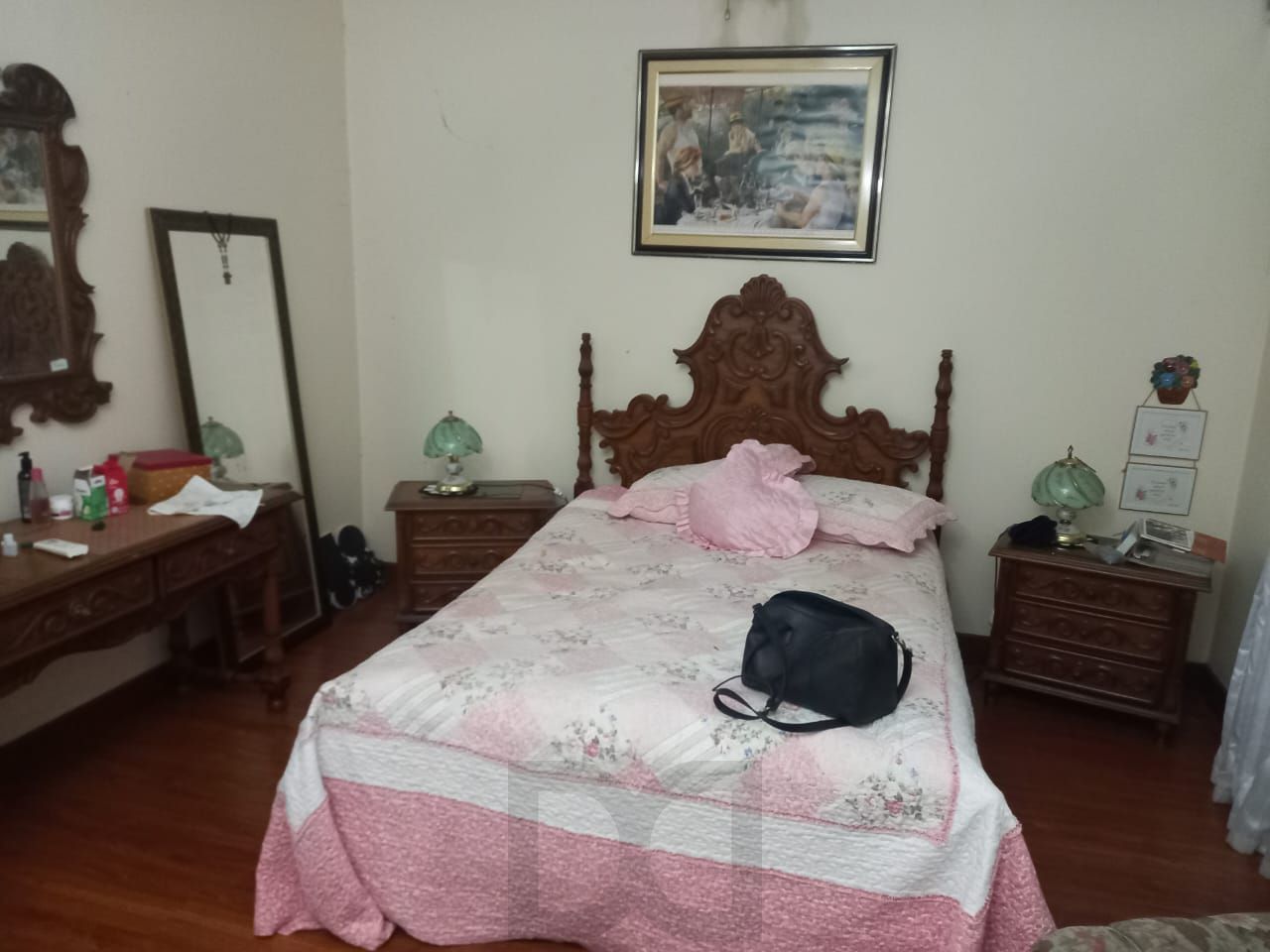 Excelente casa localzada ma Rua Santo Camaratto com 4 D e 1 suite — foto 14