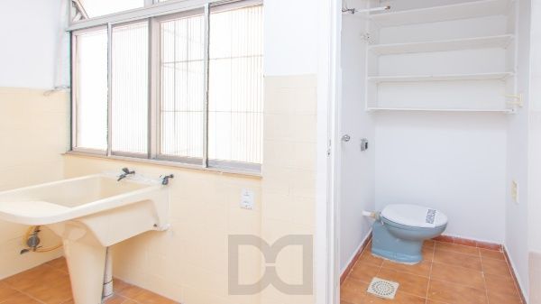 Vende-se apartamento com 3 quartos (1 suíte), 97 m² e 1 vaga – Bom Fim — foto 7