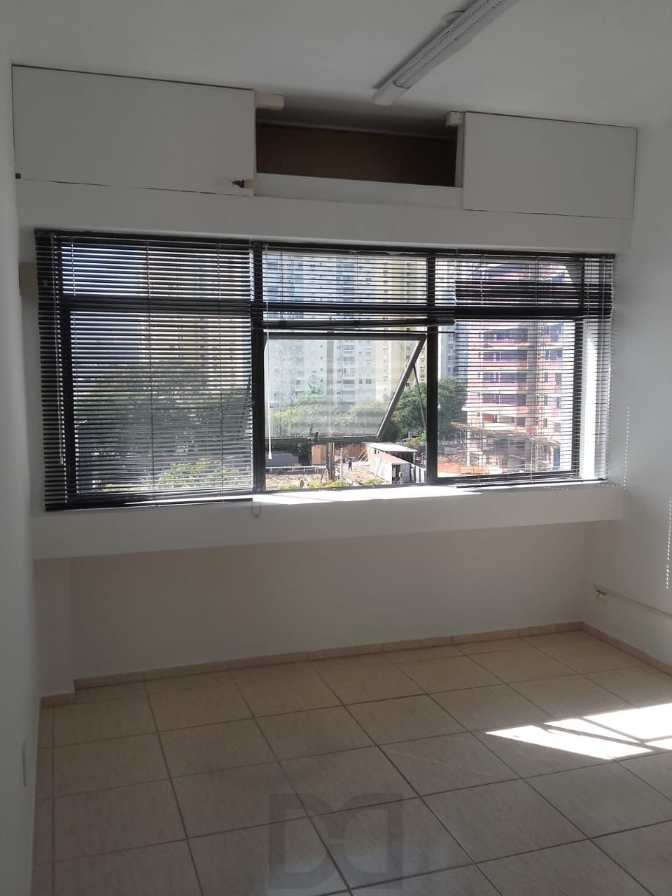 Vende-se sala comercial com 35m² - Passo D’Areia — foto 1