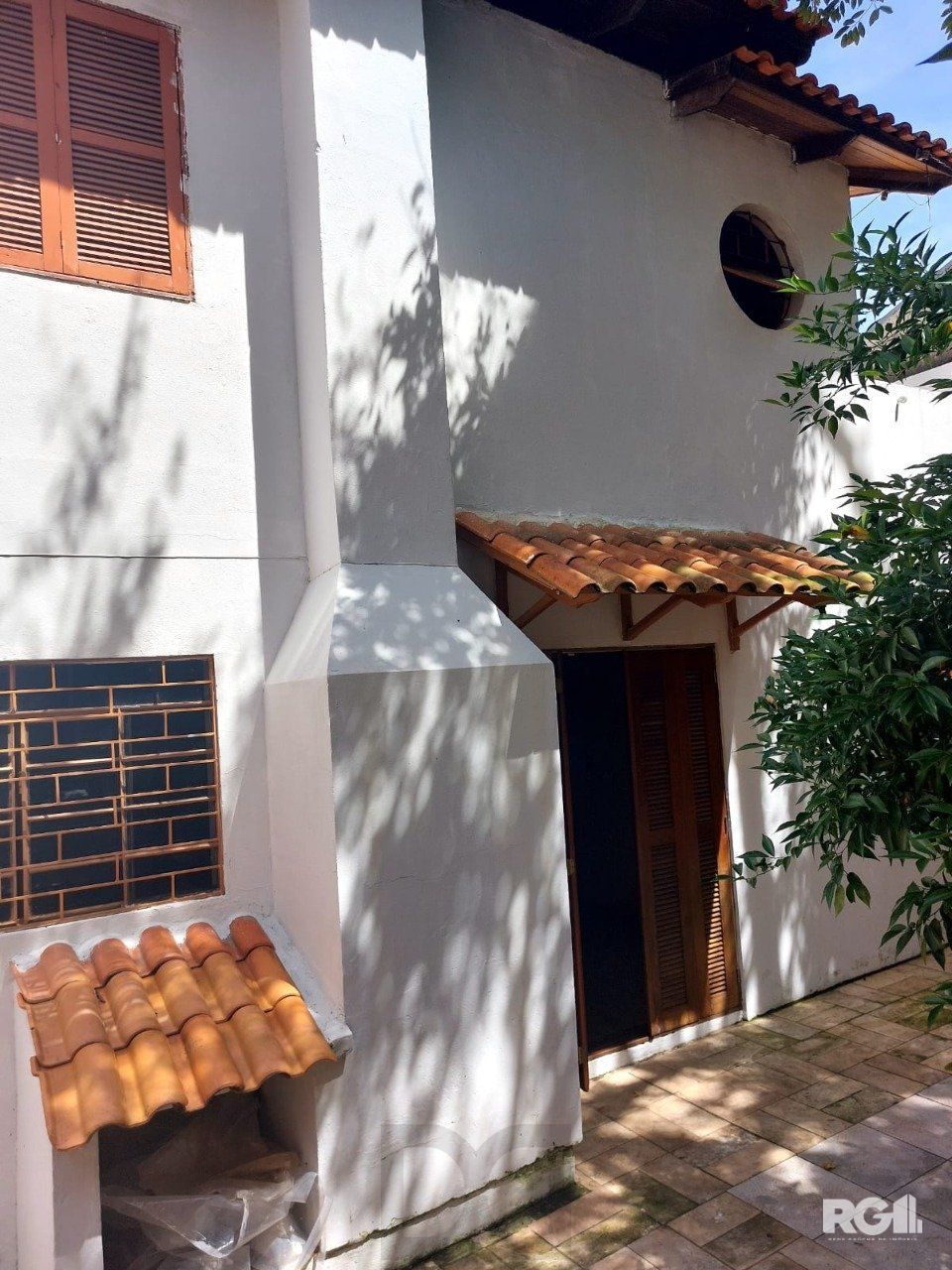Casa com 3 dormitórios, sendo 1 suíte, 3 vagas, no bairro Nonoai, Porto Alegre, RS — foto 61