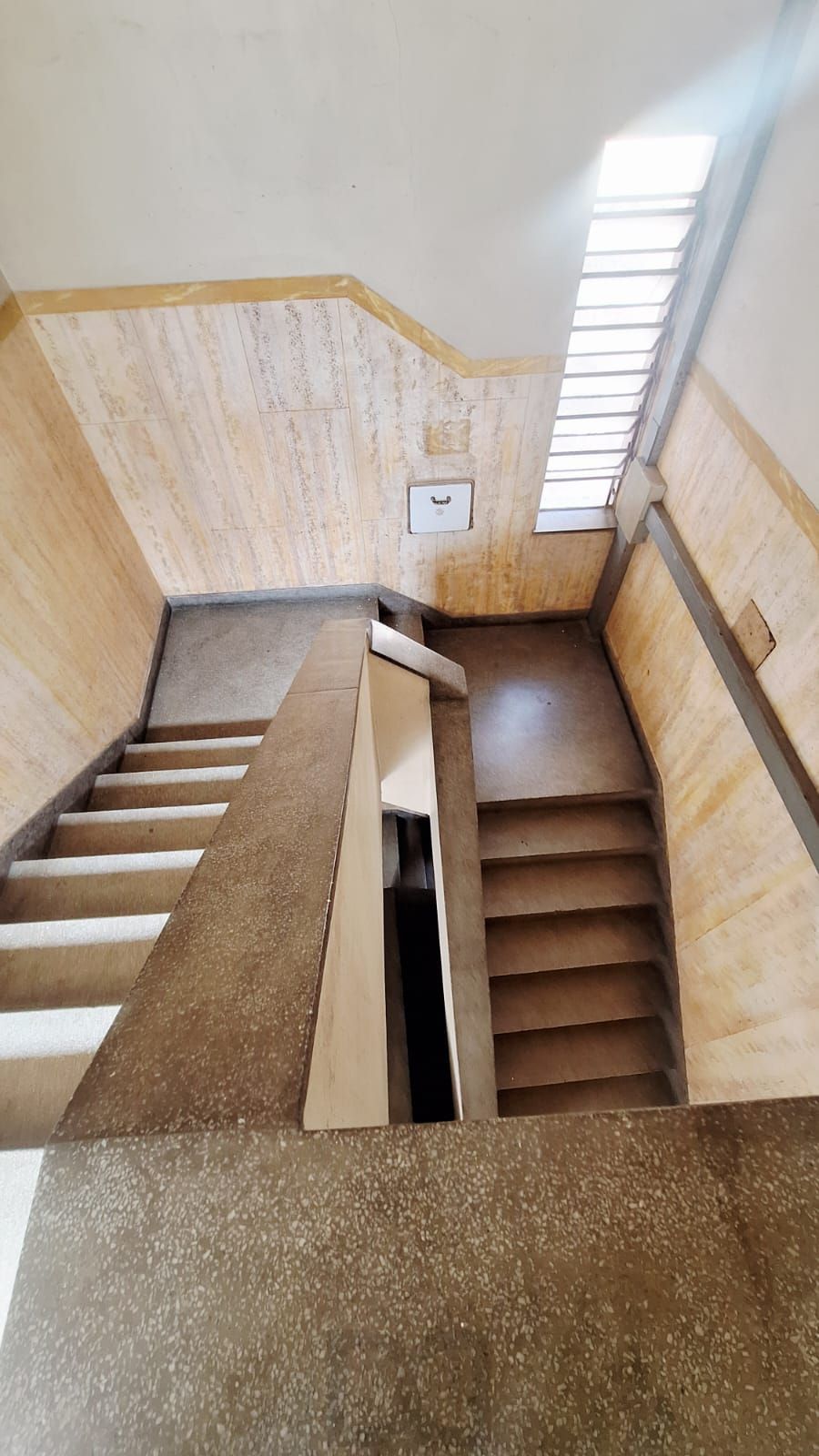 Oportunidade para Reforma no Centro – Próximo à Faculdade e Hospital- POA/RS — foto 2