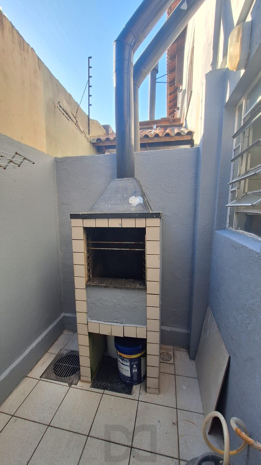 Sobrado com 2 dormitórios, 1 vaga, na Av. Otto Niemeyer, bairro Camaquã, Poa, RS — foto 5