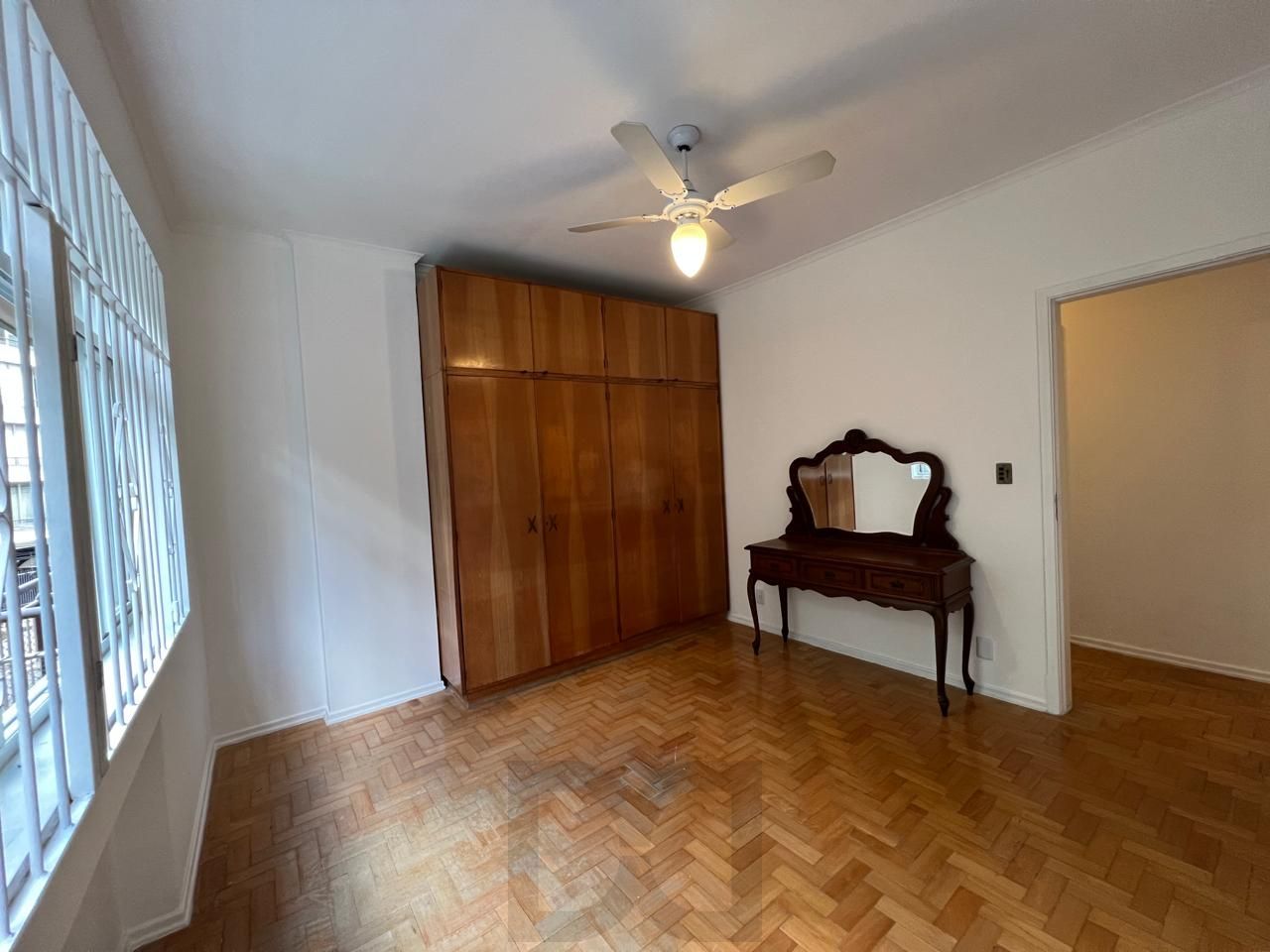 Apartamento amplo com 3 dormitórios,1 vaga, na Rua Duque de Caxias, Porto Alegre — foto 26