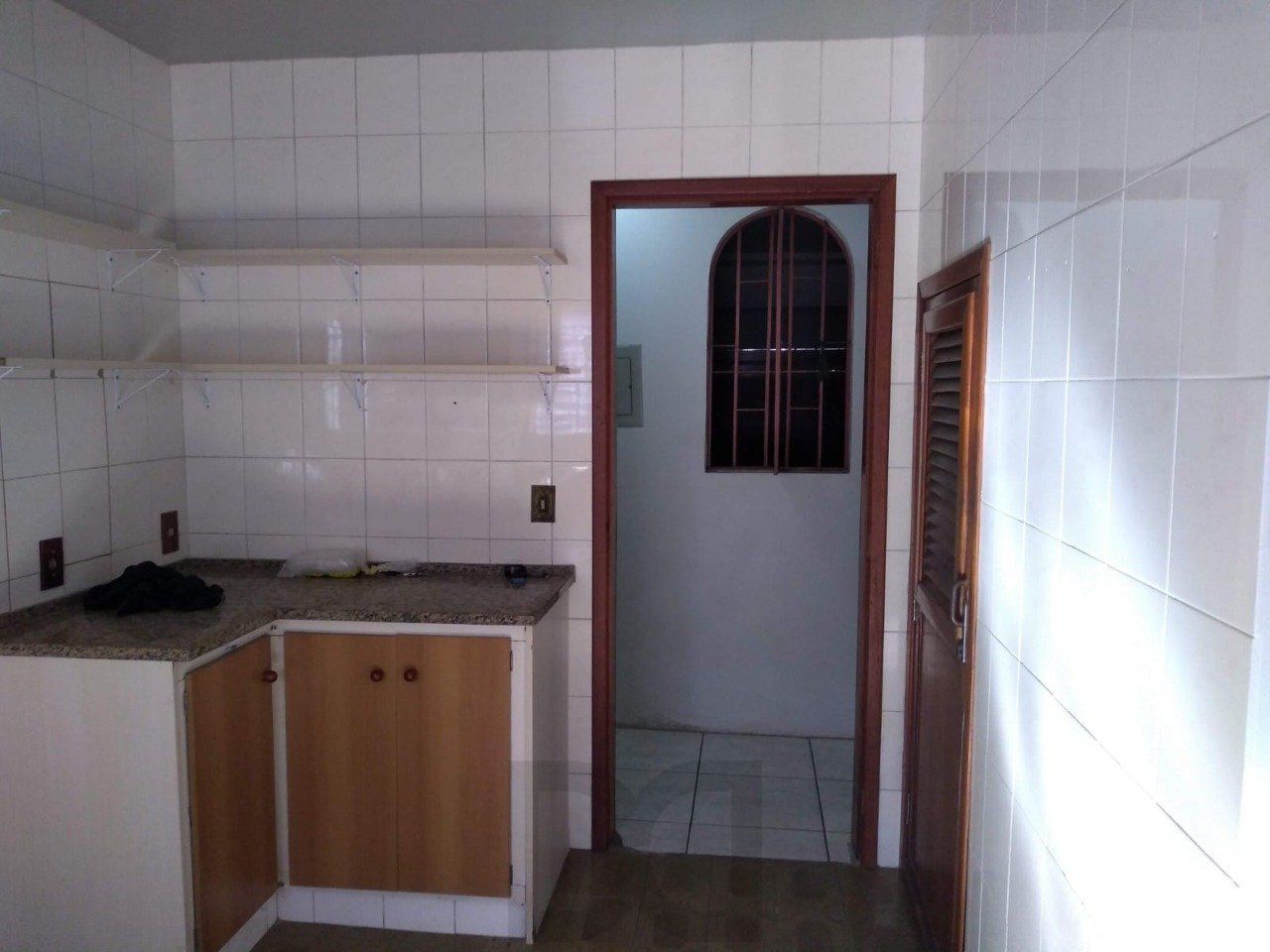 Casa com 3 dormitórios, sendo 1 suíte, 3 vagas, no bairro Nonoai, Porto Alegre, RS — foto 36