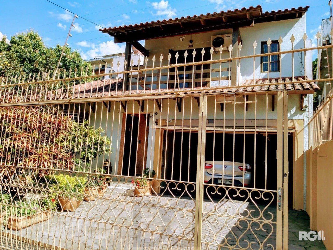 Casa com 3 dormitórios, sendo 1 suíte, 3 vagas, no bairro Nonoai, Porto Alegre, RS — foto 24
