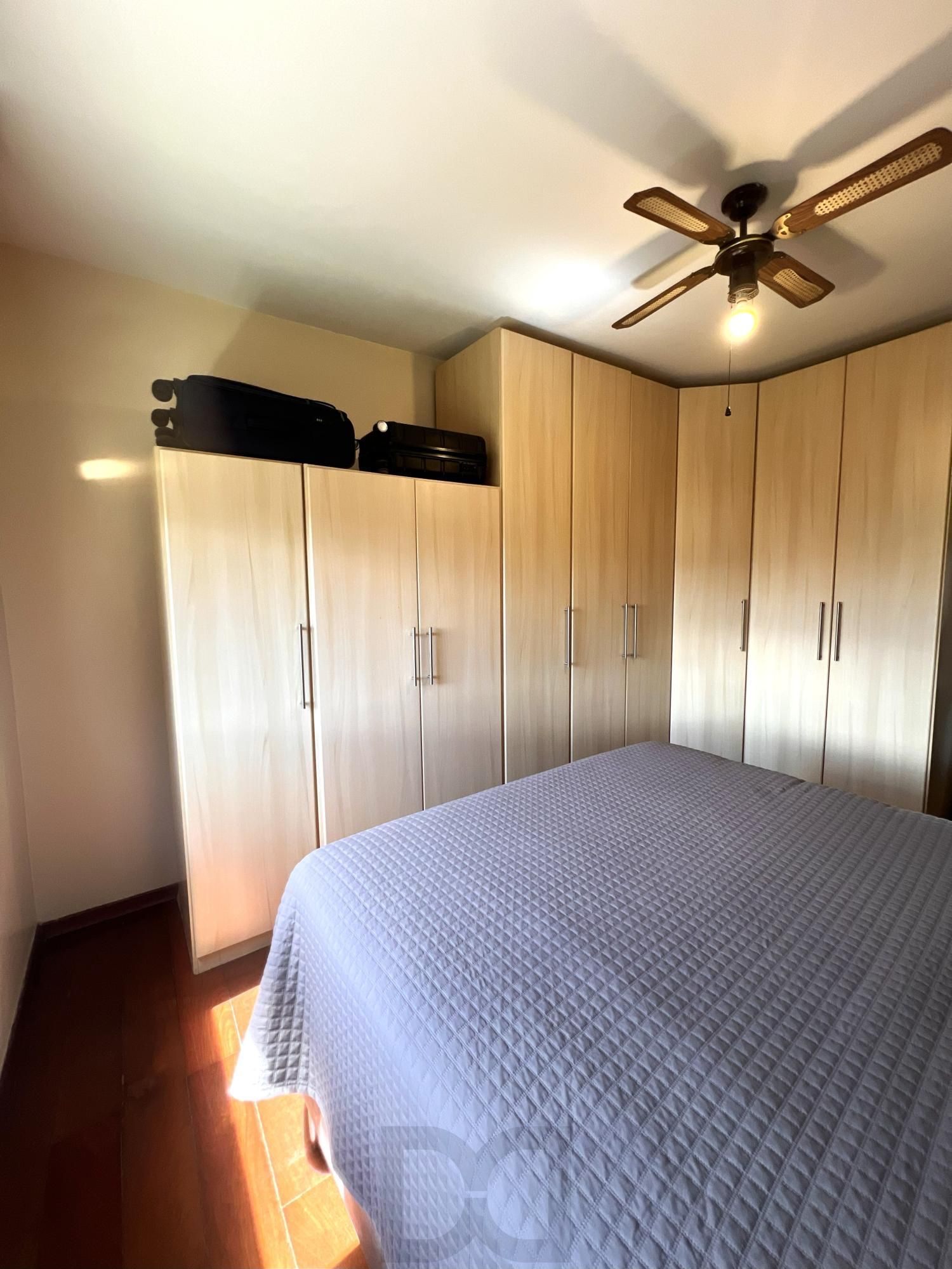 Apartamento com 3 dormitórios, sendo 1 suíte, lareira e 2 vagas no Menino Deus — foto 25