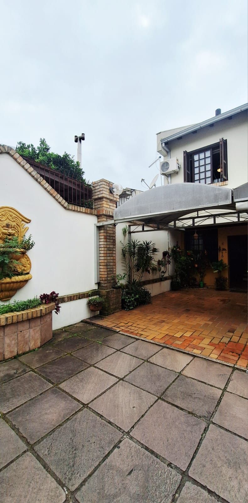 Casa em condomínio com 2 dormitórios, sótão e espaço com churrasqueira — foto 10