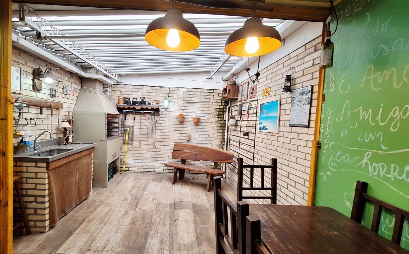 Casa em condomínio com 2 dormitórios, sótão e espaço com churrasqueira — foto 7