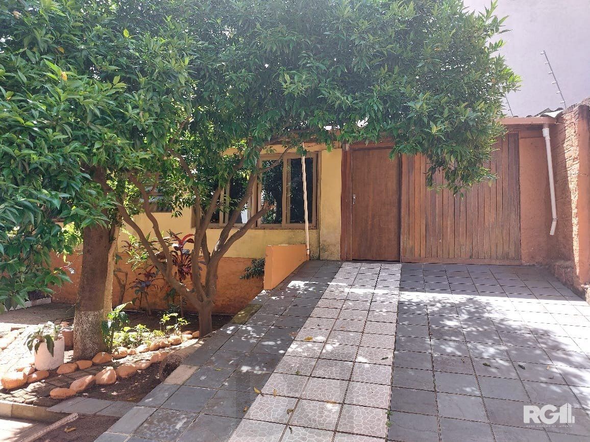 Casa com 3 dormitórios, sendo 1 suíte, 3 vagas, no bairro Nonoai, Porto Alegre, RS — foto 53