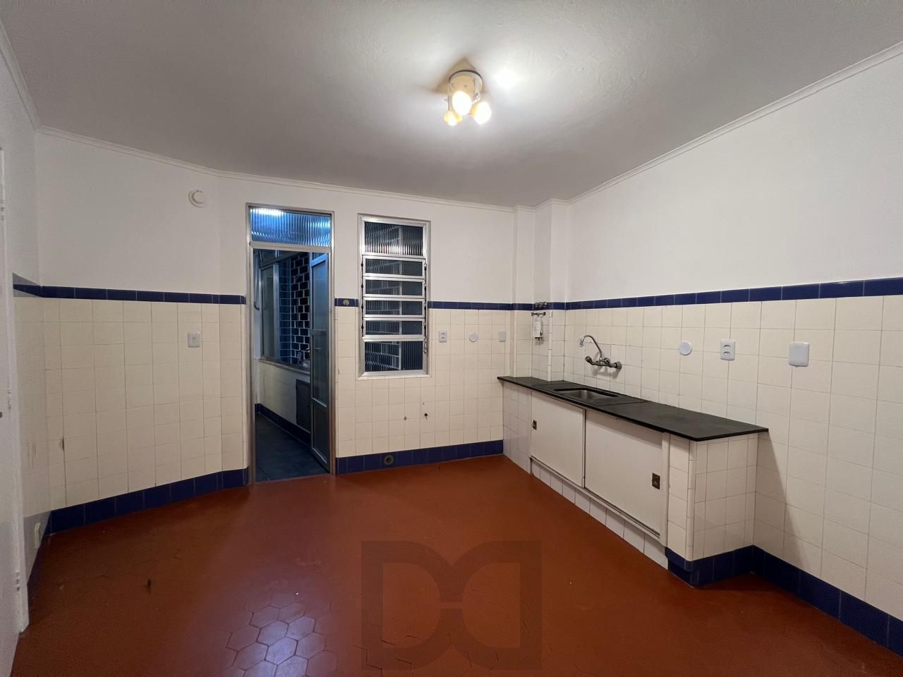 Apartamento amplo com 3 dormitórios,1 vaga, na Rua Duque de Caxias, Porto Alegre — foto 5