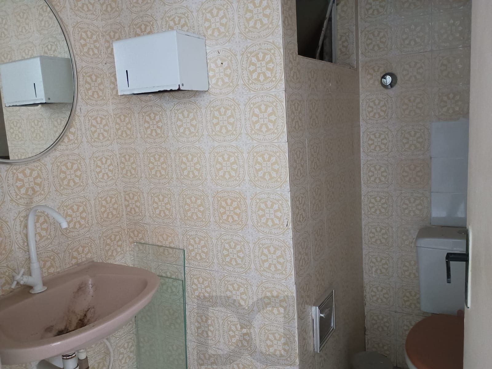 Sala comercial na praça da Alfandega — foto 13