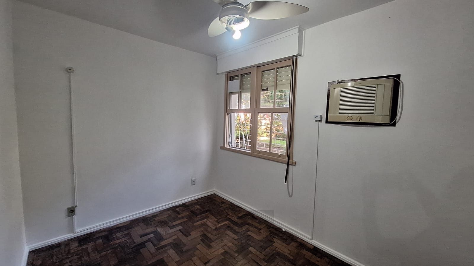 Apartamento de 2 dormitórios em condomínio fechado. Santo Antônio Porto Alegre — foto 3