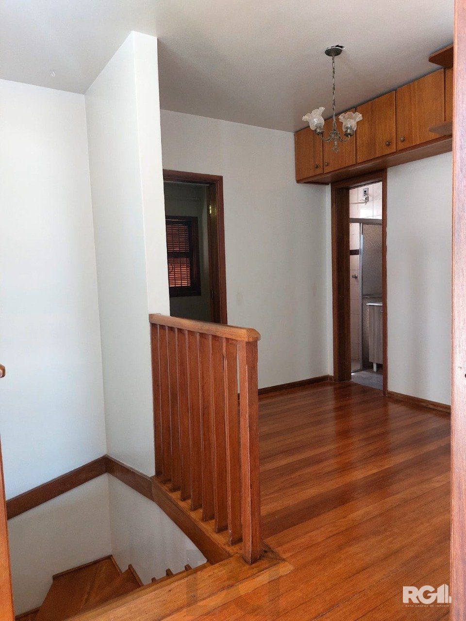 Casa com 3 dormitórios, sendo 1 suíte, 3 vagas, no bairro Nonoai, Porto Alegre, RS — foto 35