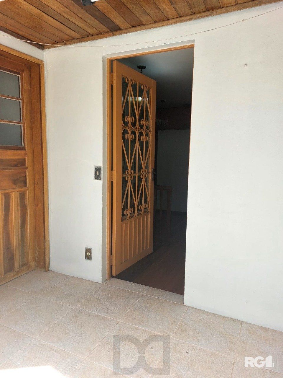 Casa com 3 dormitórios, sendo 1 suíte, 3 vagas, no bairro Nonoai, Porto Alegre, RS — foto 70