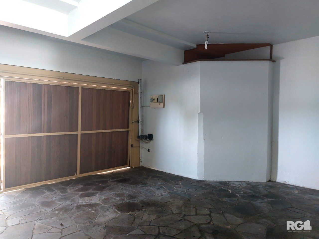 Casa com 3 dormitórios, sendo 1 suíte, 3 vagas, no bairro Nonoai, Porto Alegre, RS — foto 43