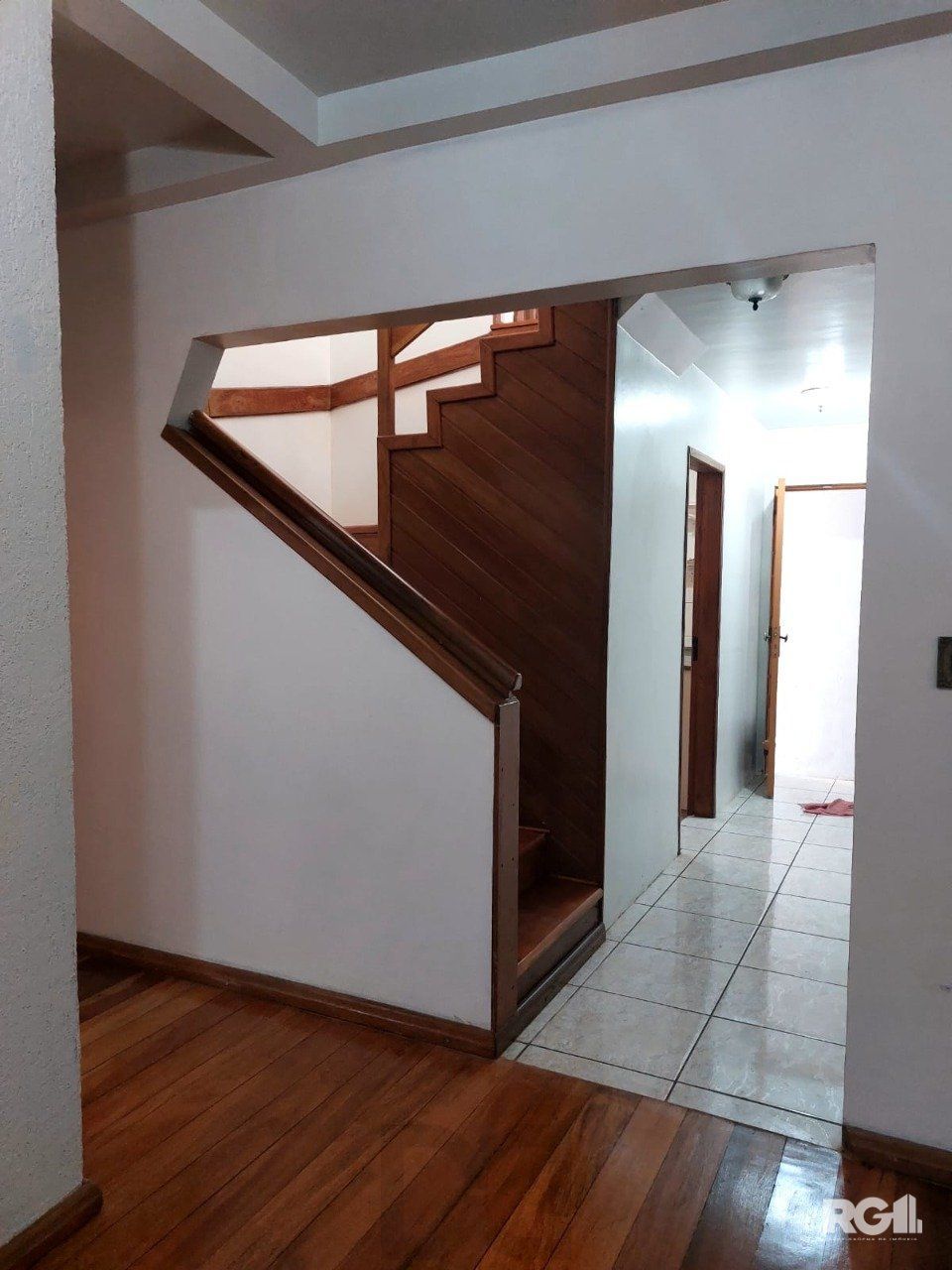 Casa com 3 dormitórios, sendo 1 suíte, 3 vagas, no bairro Nonoai, Porto Alegre, RS — foto 18