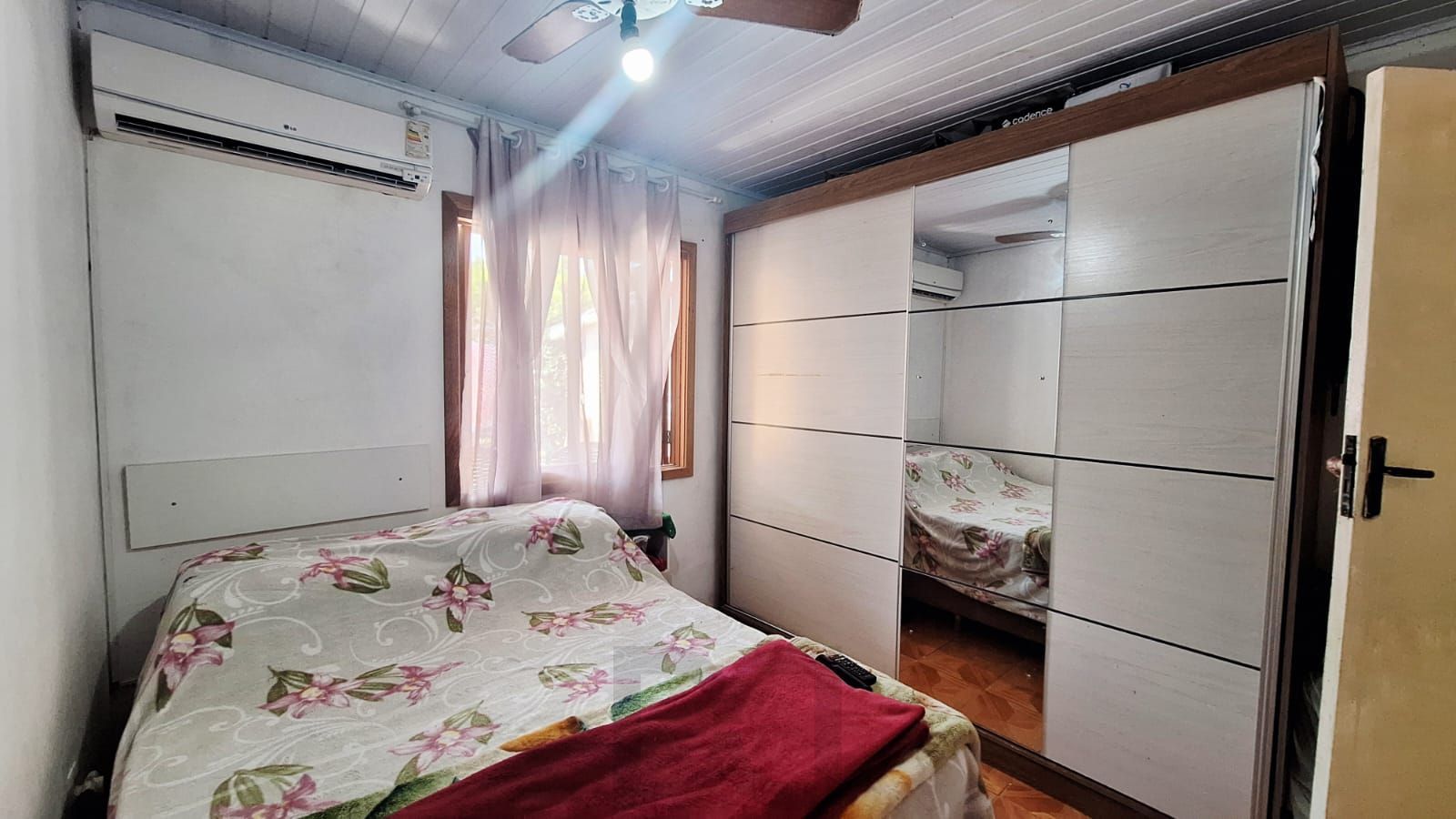 Se você procura uma casa com pátio e churrasqueira para receber sua família e amigos , aqui é seu lugar! — foto 17