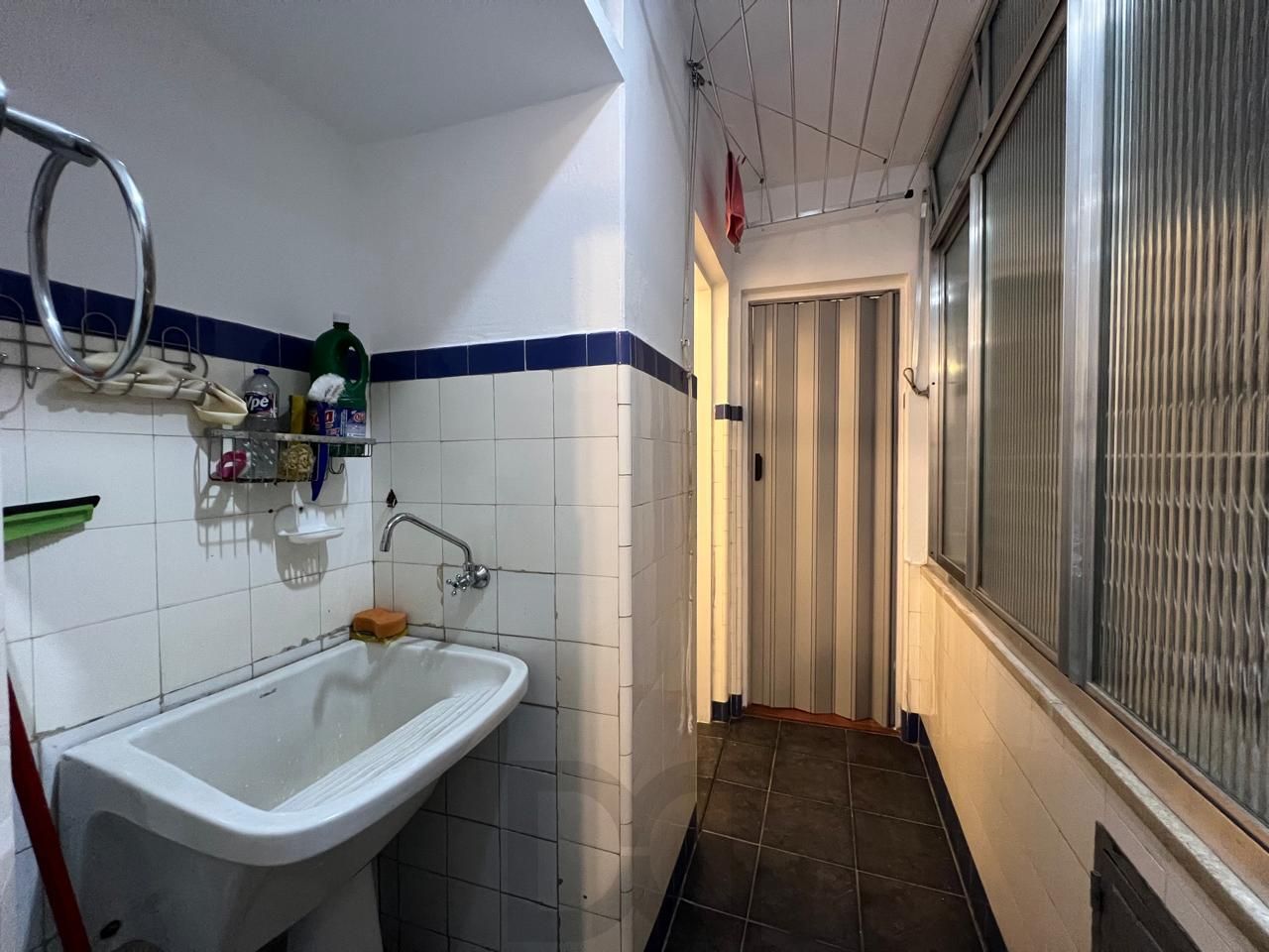 Apartamento amplo com 3 dormitórios,1 vaga, na Rua Duque de Caxias, Porto Alegre — foto 33