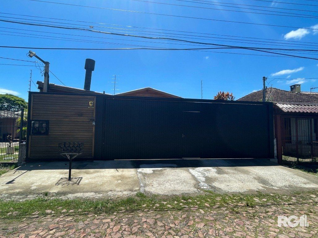 Terreno/ Casa com vaga para 3 carros no bairro Sarandi, em Porto Alegre, RS — foto 29
