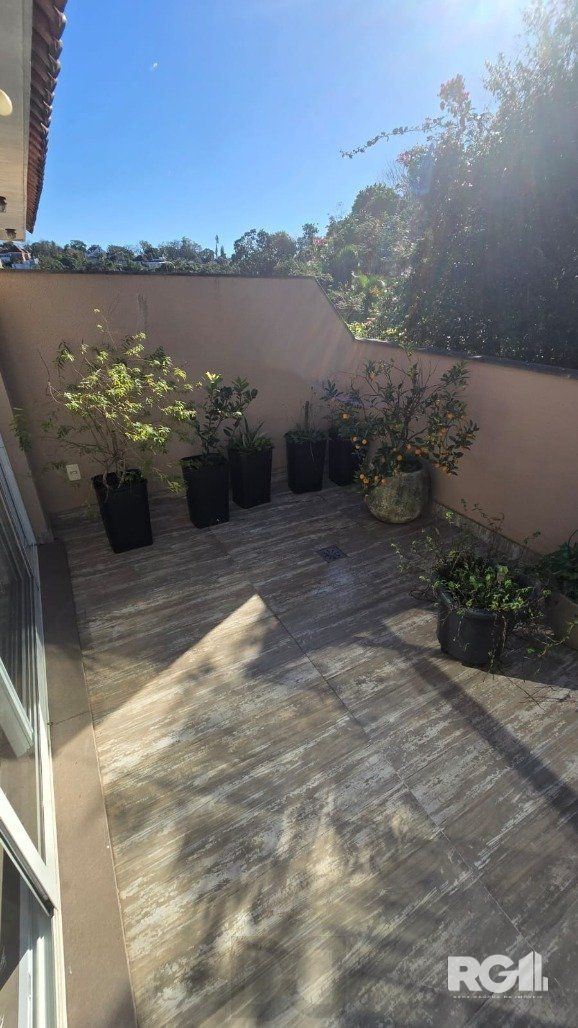 Casa em condomínio, com 3 dormitórios, sendo 1 suíte, 2 vagas, no bairro Pedra Redonda, em Porto Alegre, RS — foto 20