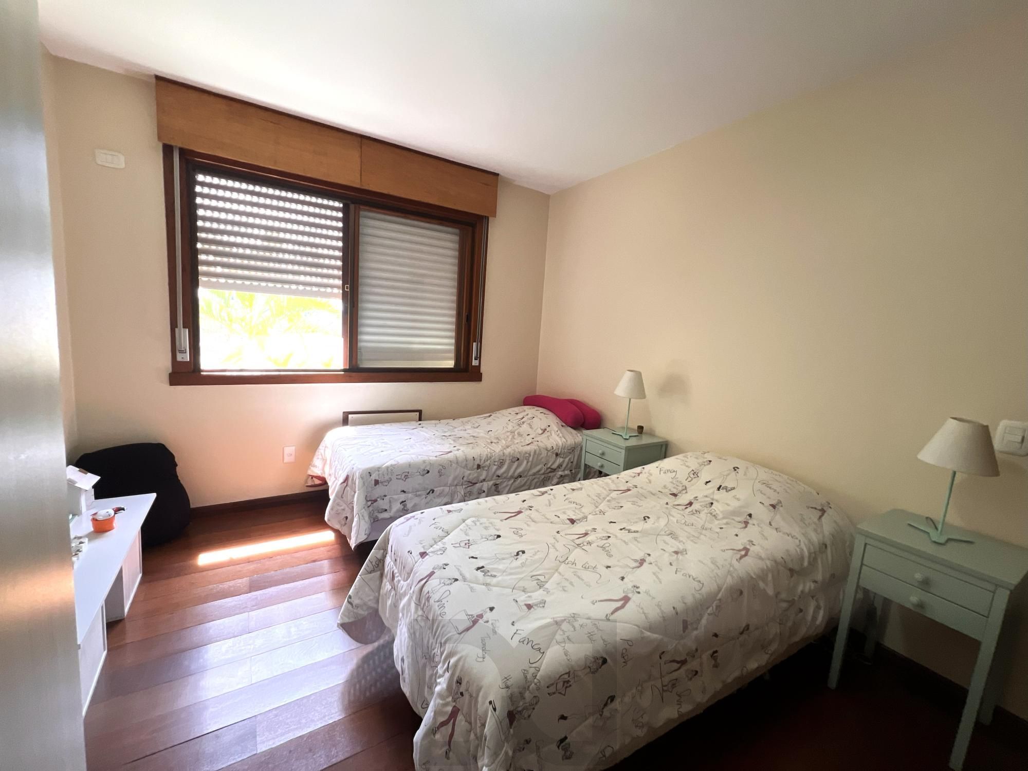Apartamento com 3 dormitórios, sendo 1 suíte, lareira e 2 vagas no Menino Deus — foto 16