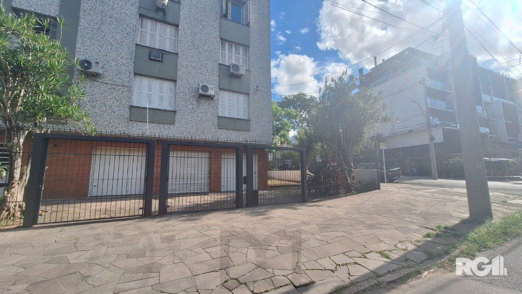Apartamento com 2 dormitórios, 1 vaga coberta, no bairro Petrópolis, em Porto Alegre, RS — foto 16