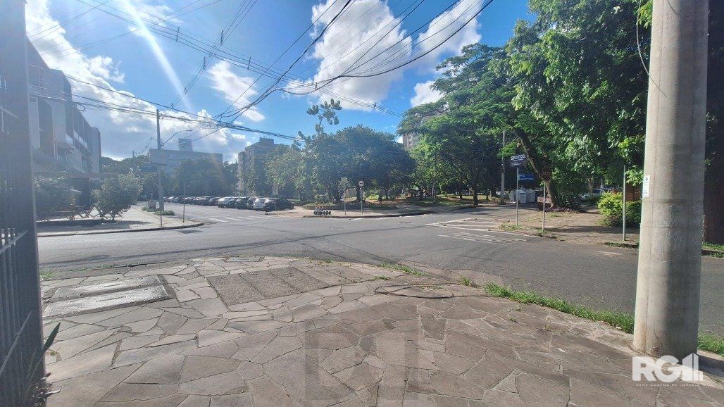 Apartamento com 2 dormitórios, 1 vaga coberta, no bairro Petrópolis, em Porto Alegre, RS — foto 18