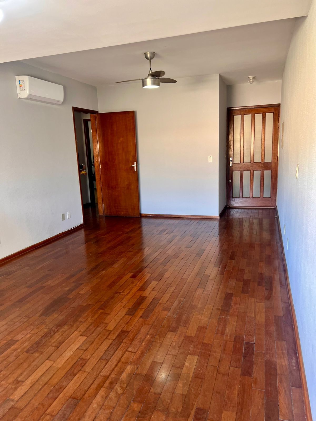 Apartamento com 2 dormitórios,1 vaga, no bairro Cristo Redentor, em Porto Alegre — foto 21