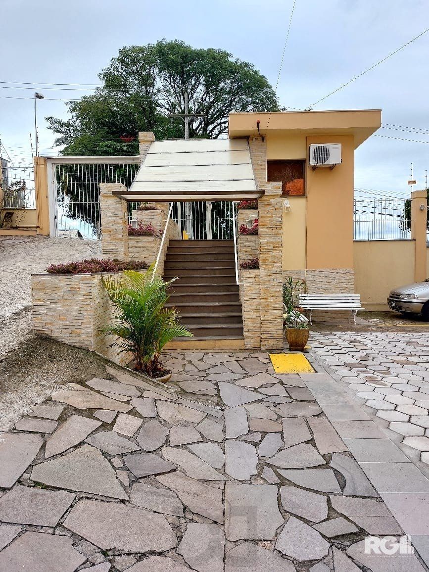 Apartamento com 1 dormitório no bairro Santa Tereza, Porto Alegre, RS — foto 1