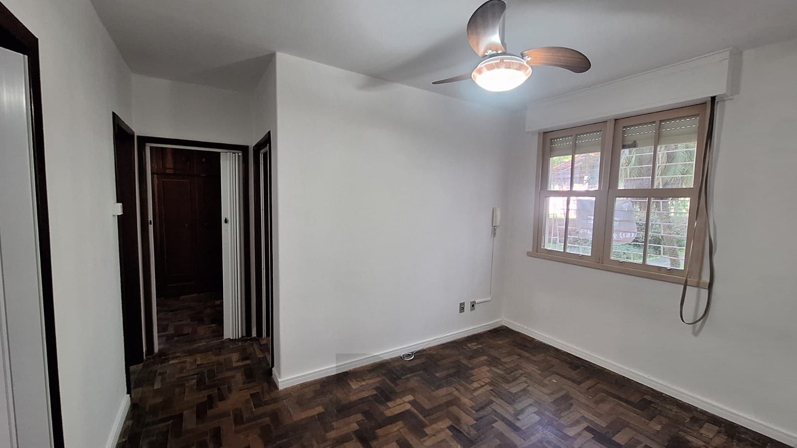 Apartamento de 2 dormitórios em condomínio fechado. Santo Antônio Porto Alegre — foto 1