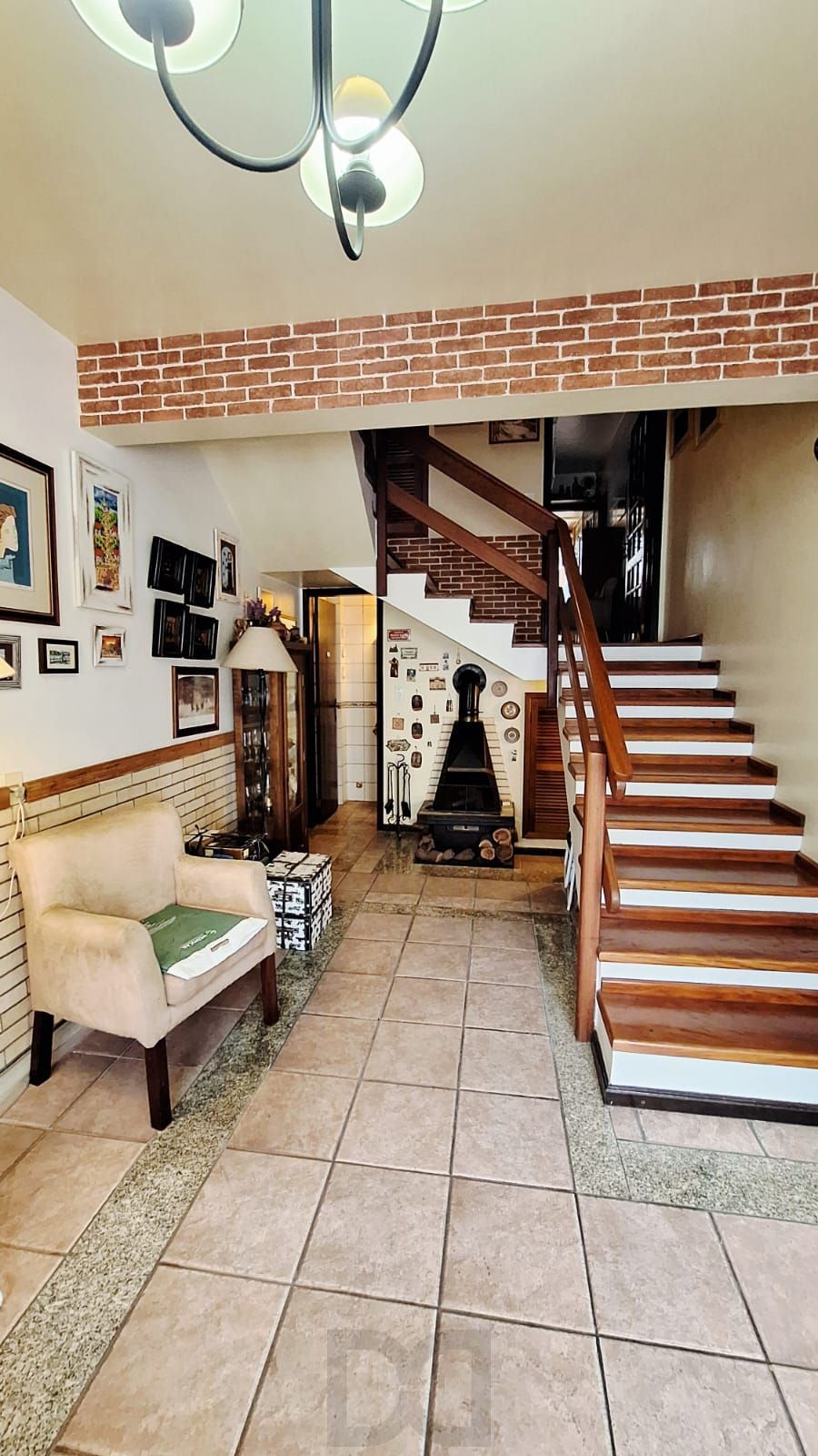 Casa em condomínio com 2 dormitórios, sótão e espaço com churrasqueira — foto 22