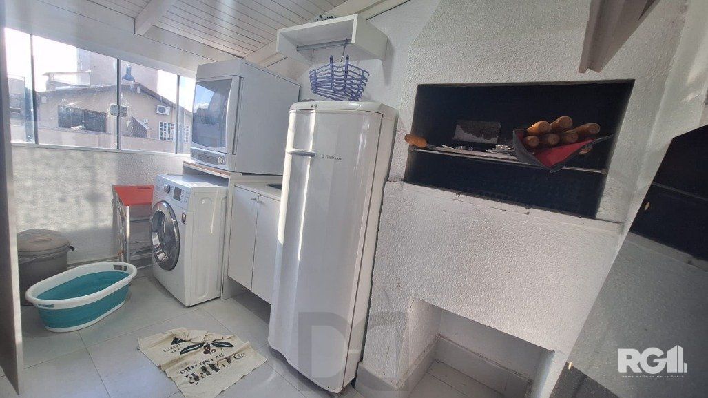 Cobertura com 3 dormitórios e vaga no bairro Cavalhada, POA/RS — foto 3