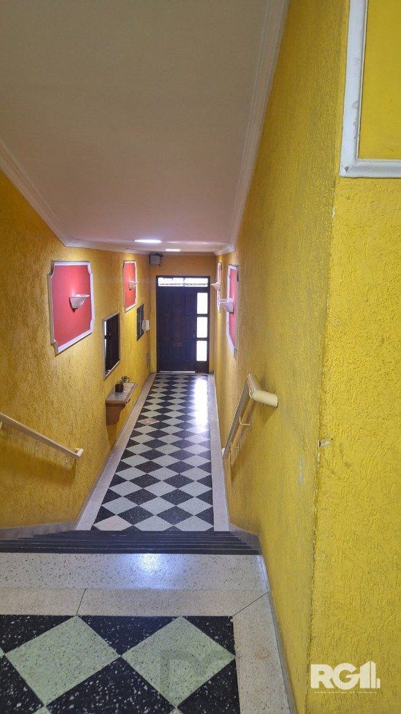 Apartamento com 3 dormitórios, 1 vaga coberta, no bairro Petrópolis, em Porto Alegre, RS — foto 26