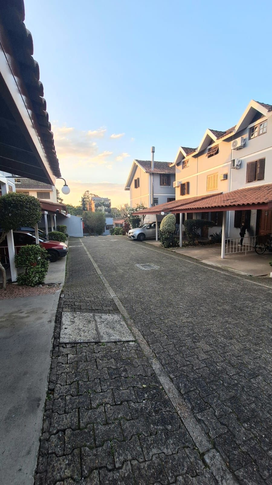Sobrado com 2 dormitórios, 1 vaga, na Av. Otto Niemeyer, bairro Camaquã, Poa, RS — foto 27