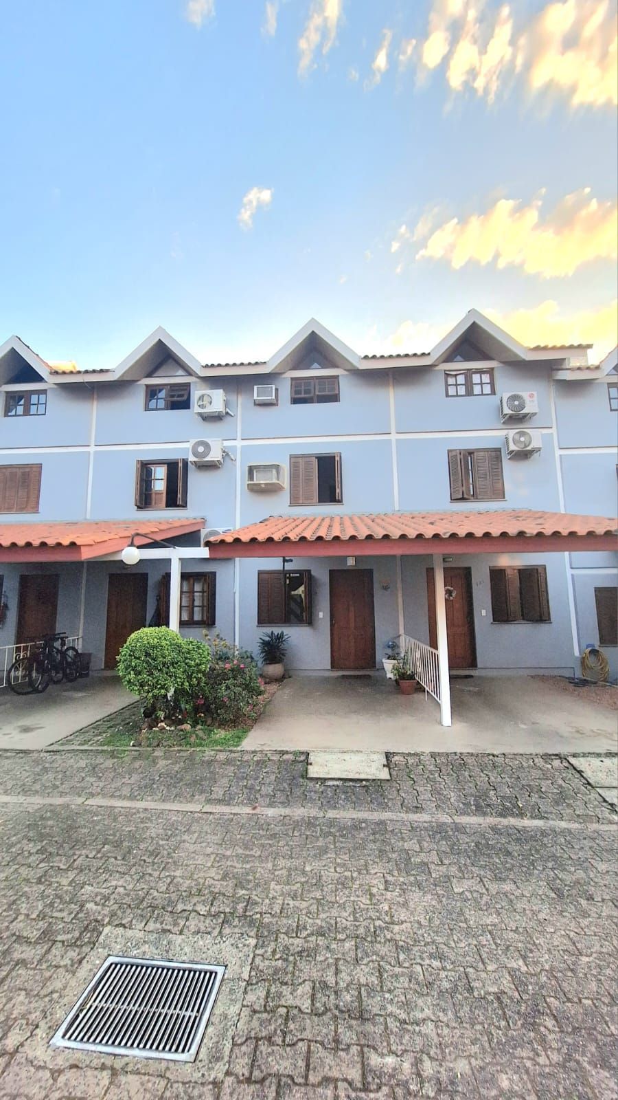 Sobrado com 2 dormitórios, 1 vaga, na Av. Otto Niemeyer, bairro Camaquã, Poa, RS — foto 25