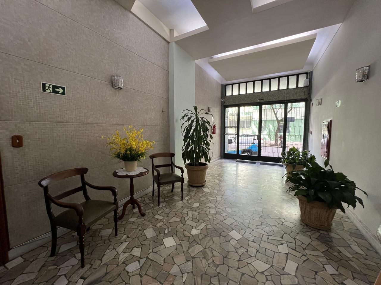 Apartamento amplo com 3 dormitórios,1 vaga, na Rua Duque de Caxias, Porto Alegre — foto 34