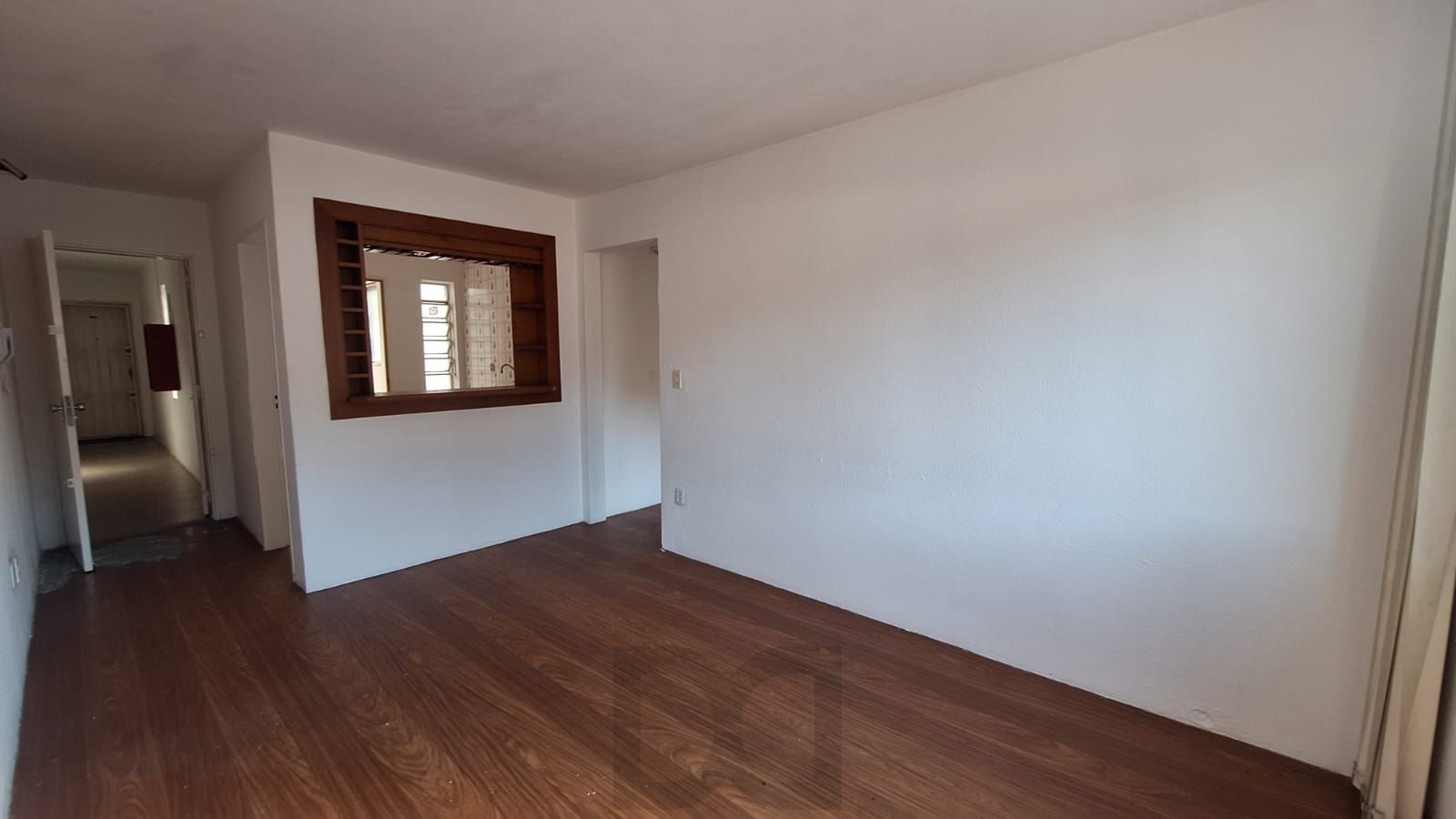 Apartamento 2 dormitórios | Andar alto | Vista arborizada | Condomínio com infraestrutura completa | Até 250mil — foto 2