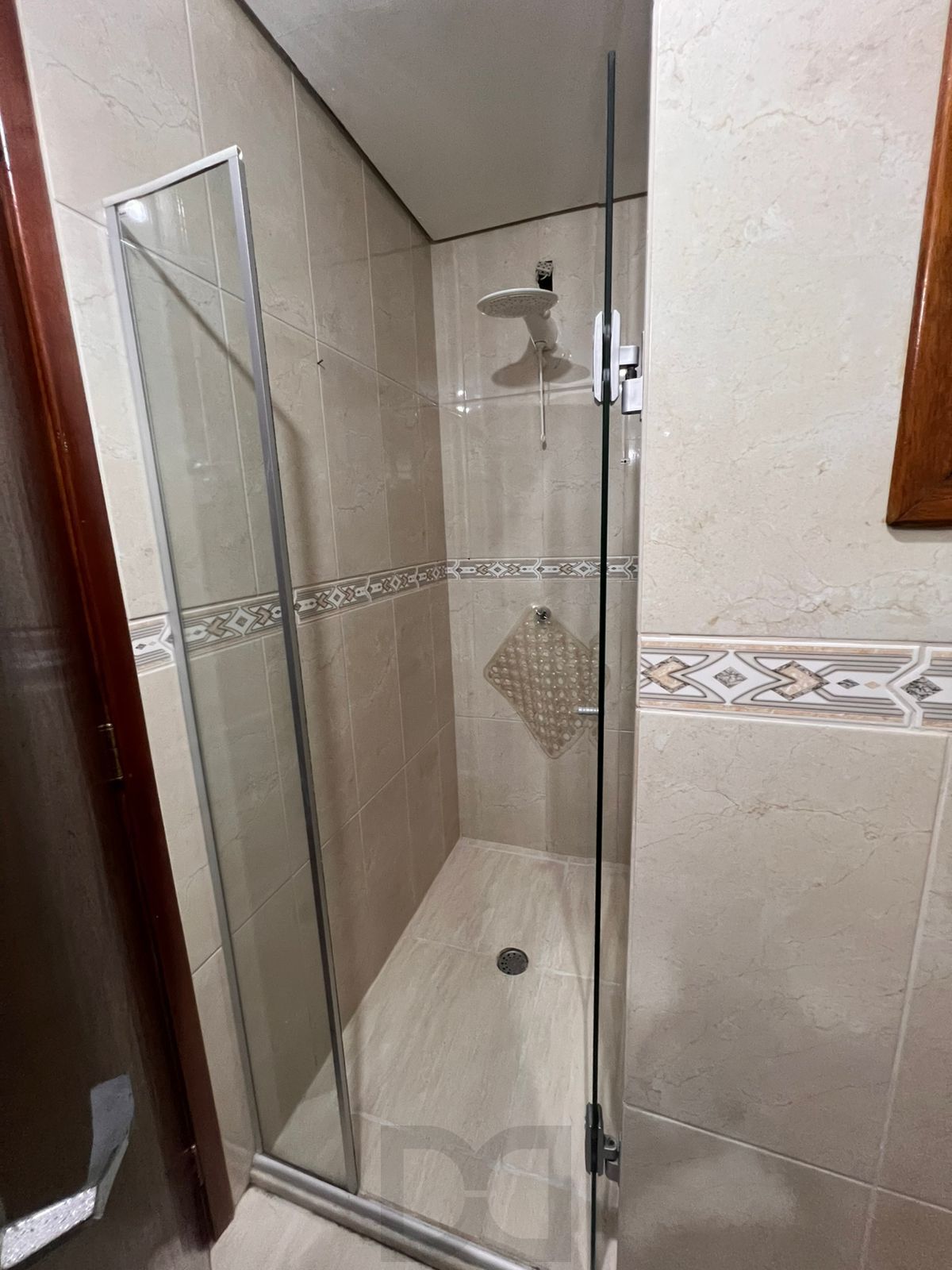 Apartamento com 2 dormitórios,1 vaga, no bairro Cristo Redentor, em Porto Alegre — foto 16