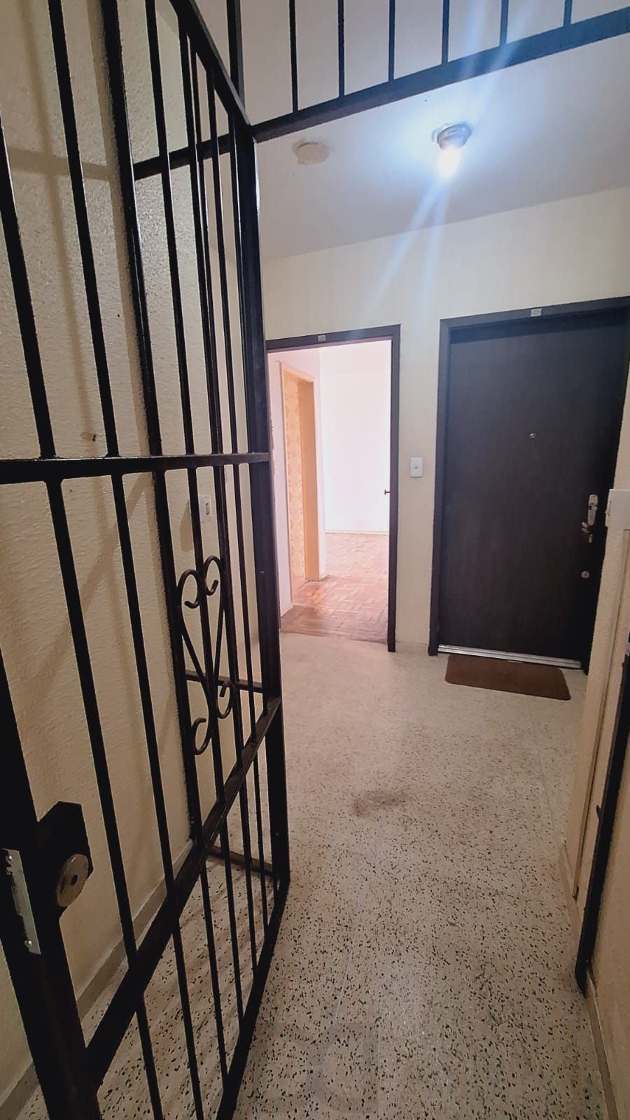 Apartamento de 2 dormitórios com vista permanente na Protásio Alves/POA-RS — foto 21